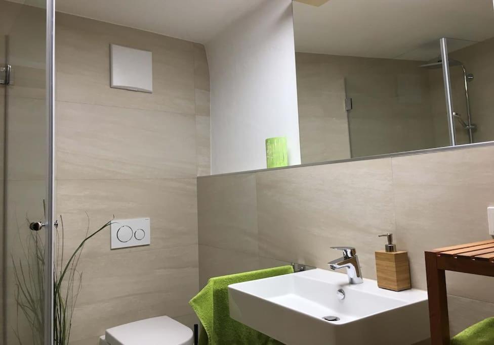 Relax.Land - Apart Grinzens 90Qm Ferienwohnung Экстерьер фото